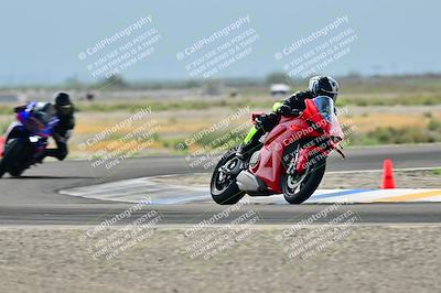media/Apr-18-2025-TrackDaz (Fri) [[45f5874c44]]/B Group/Session 2 (Turn 7)/